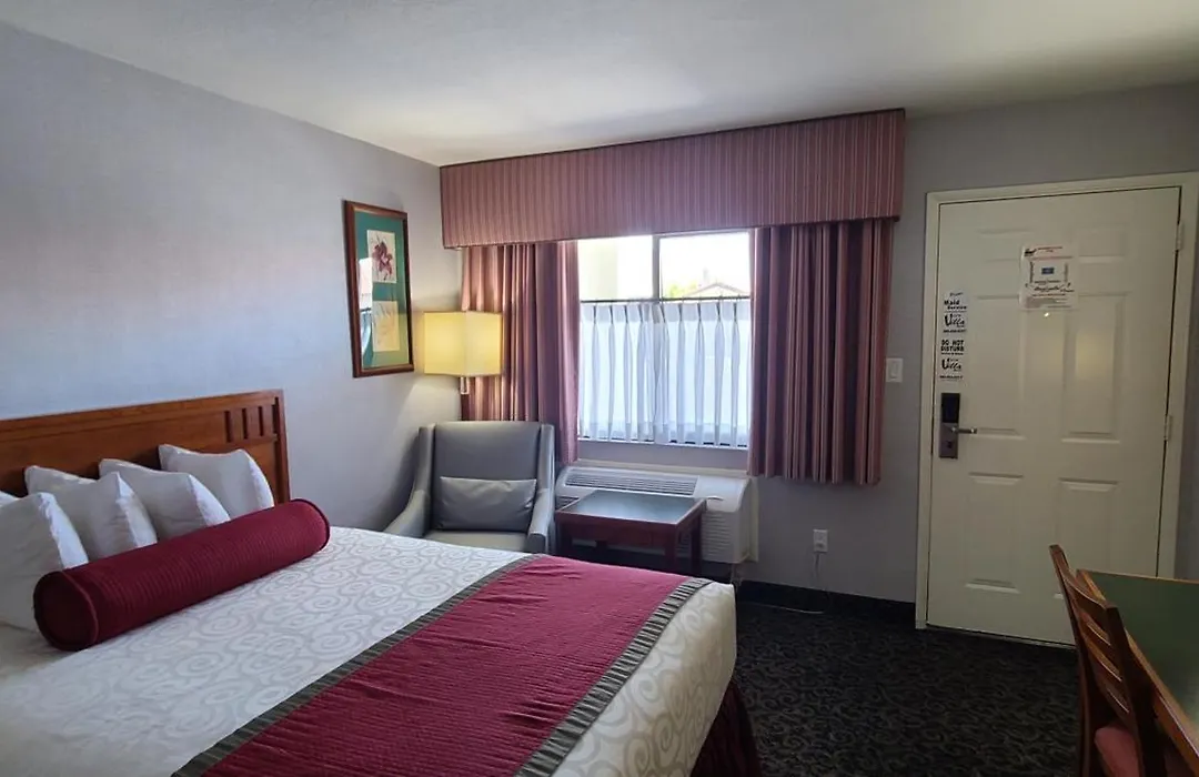 Dow Villa Motel-1