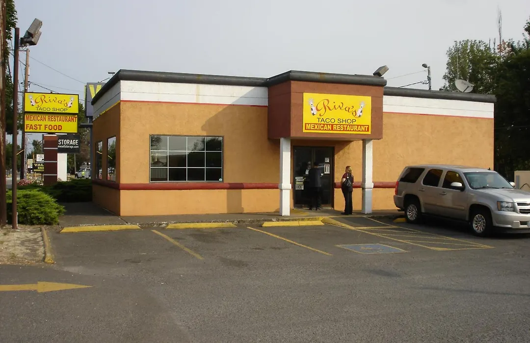 Valueinn Eugene - Airport-1