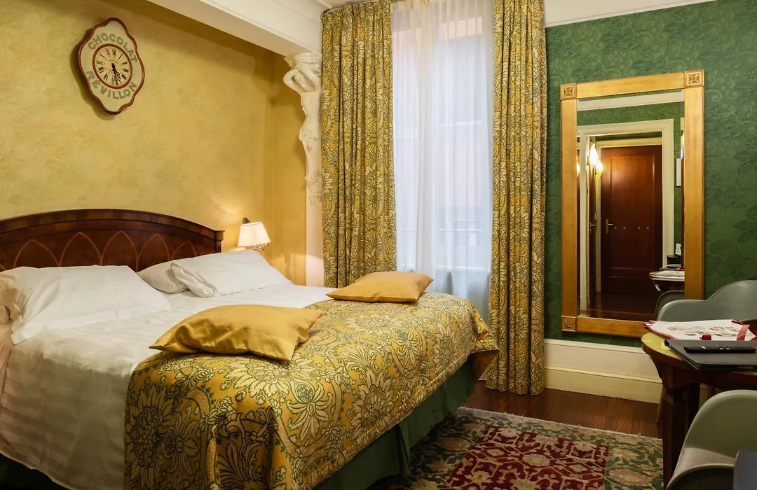 Art Hotel Orologio-1