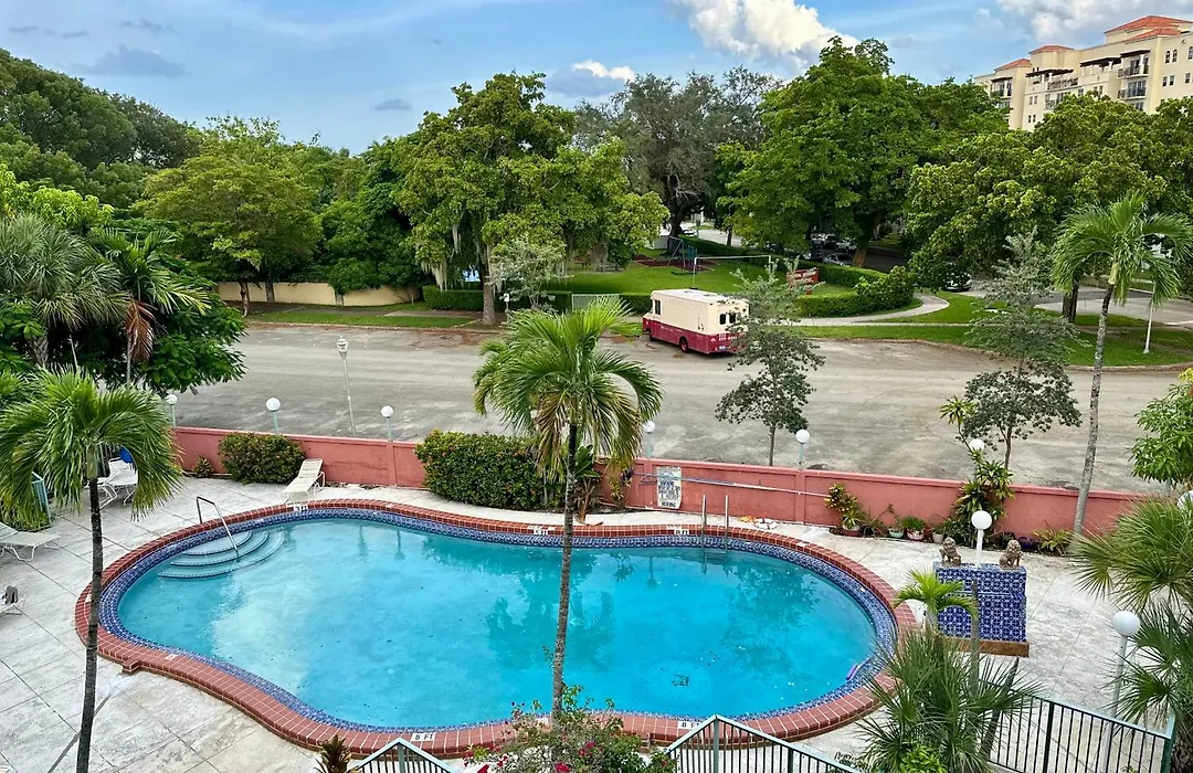 Hotel Chateaubleau-1