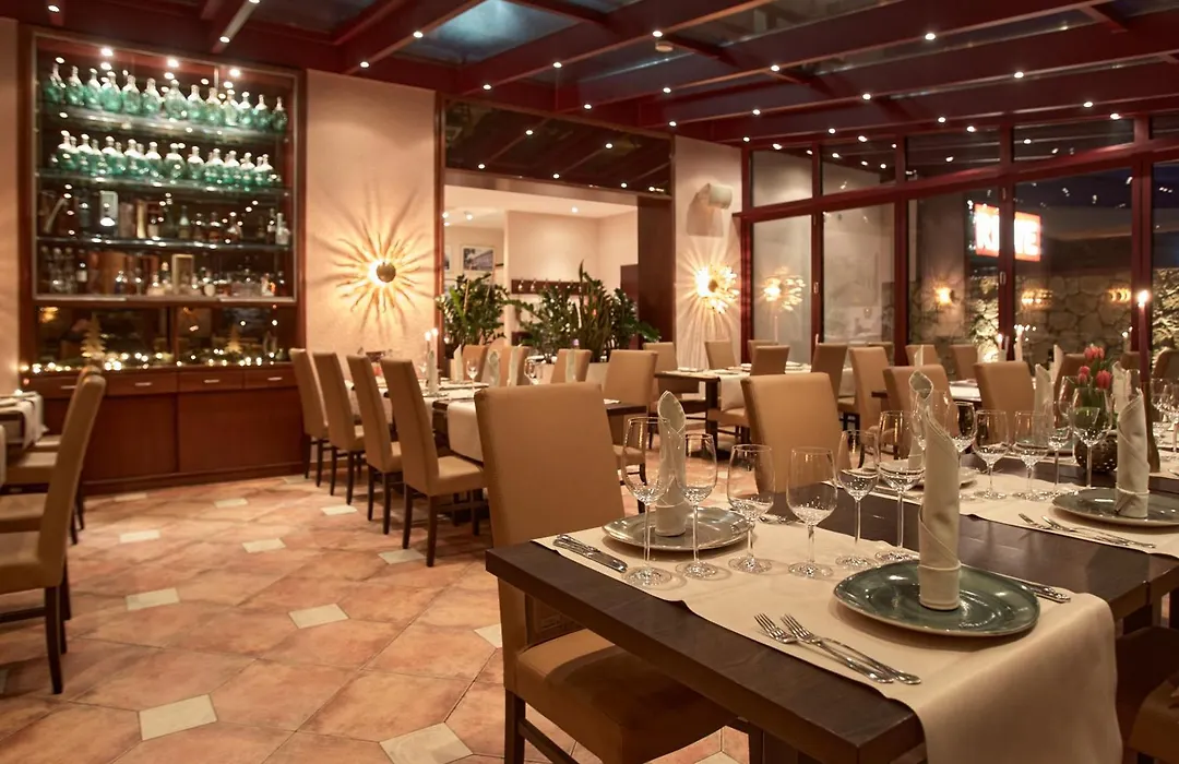 Hotel Restaurant Doppeladler-1