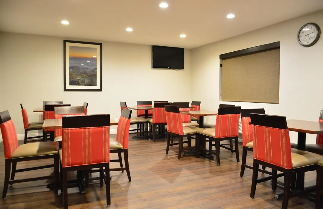 Comfort Inn & Suites Moreno Valley Near March Air Reserve Base-1