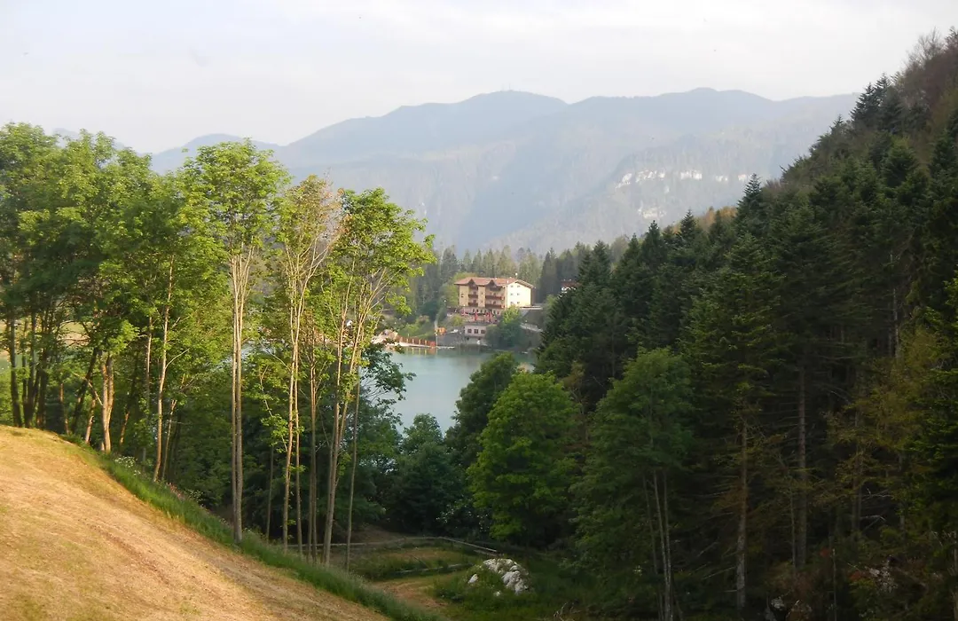 Hotel Al Lago-1