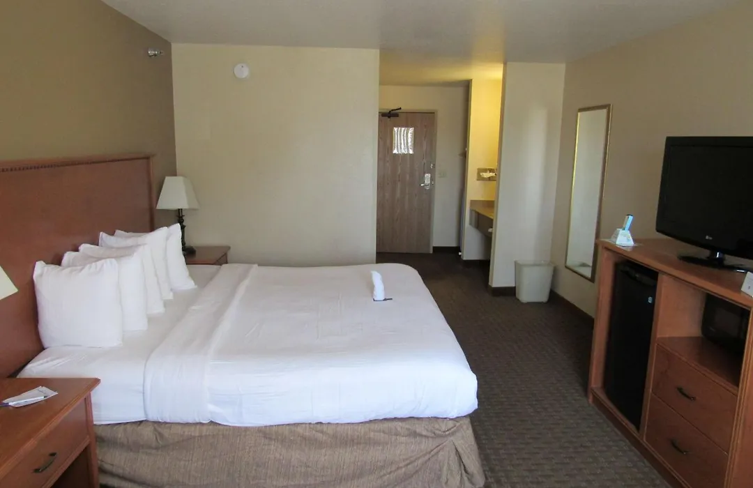 Best Western Empire Towers-1