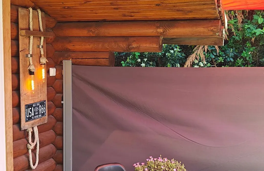 Romantic Private Cabin-1