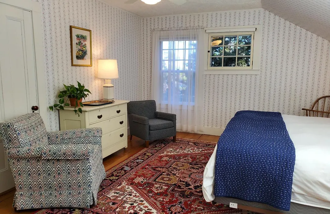 Harbourside Inn-1