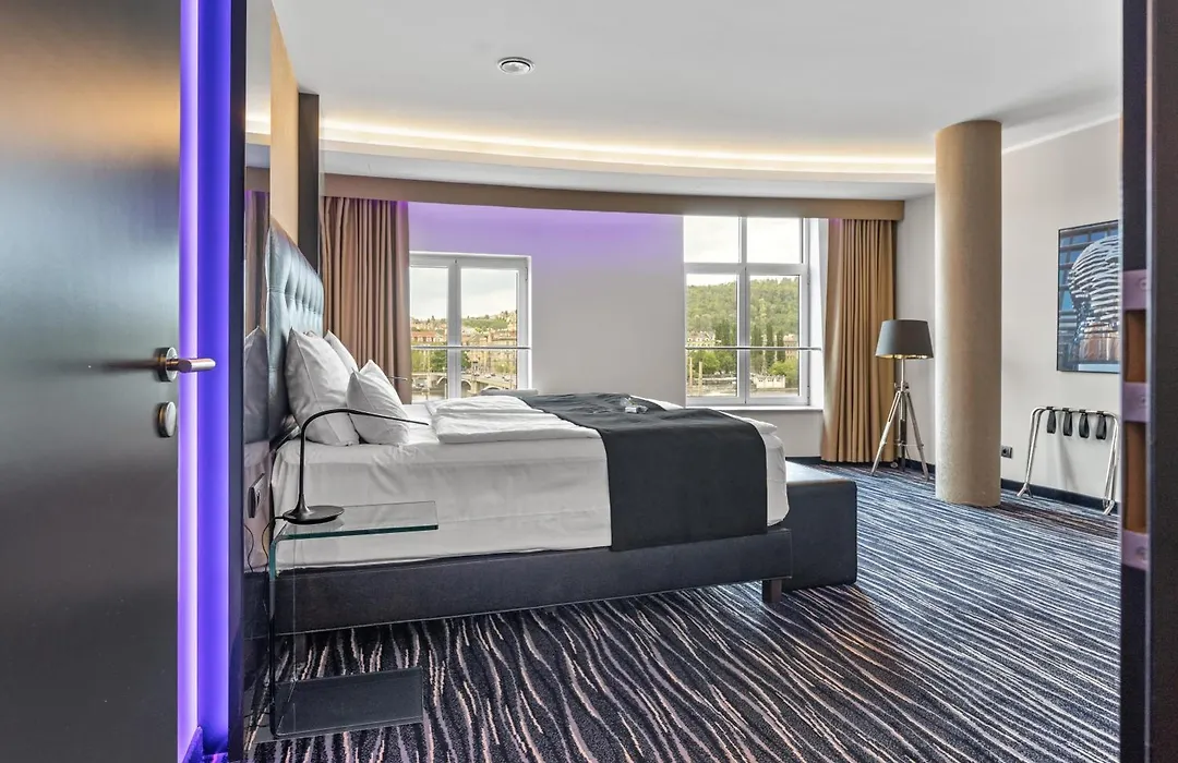 Dancing House Hotel - Tancici Dum-1