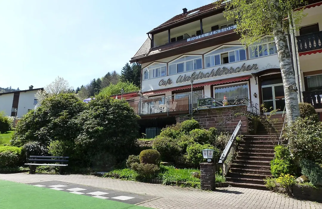 Waldschloesschen-1