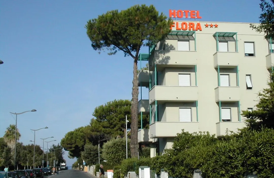 Hotel Flora-1
