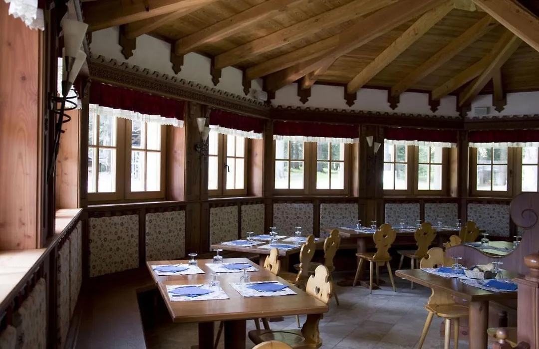 Rifugio Lago Nambino-1