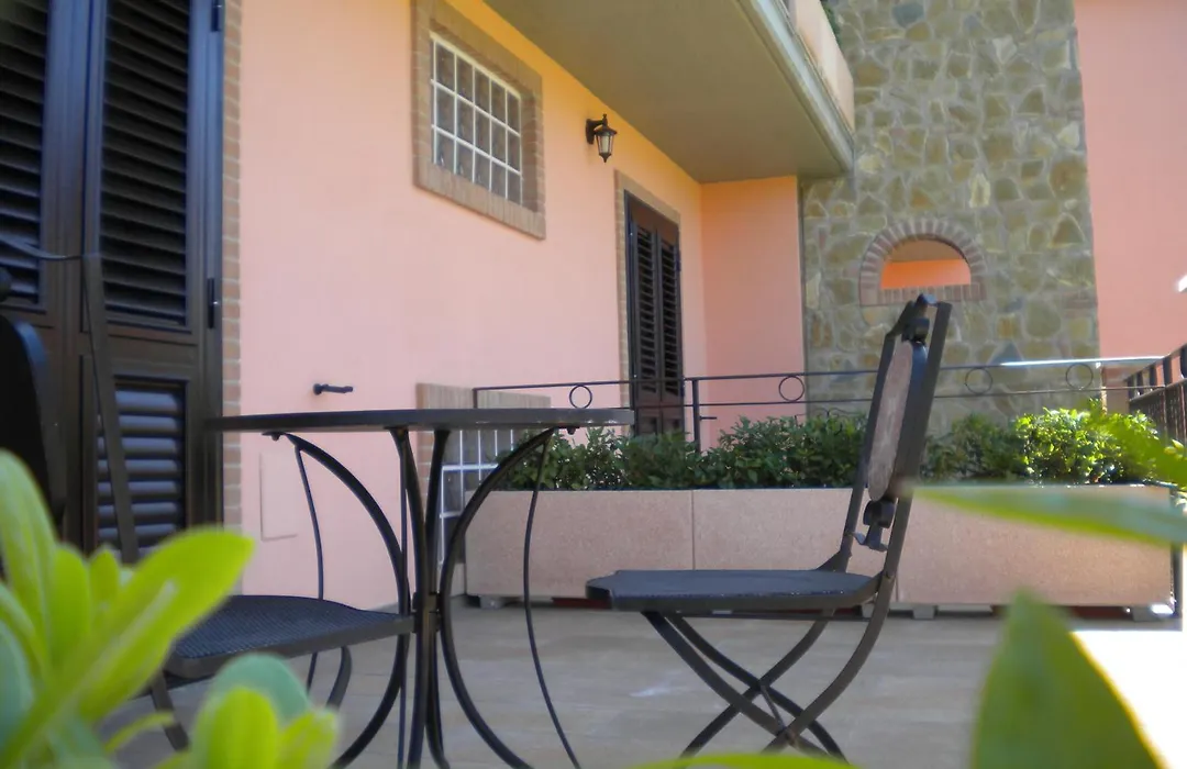 Garden B&B-1