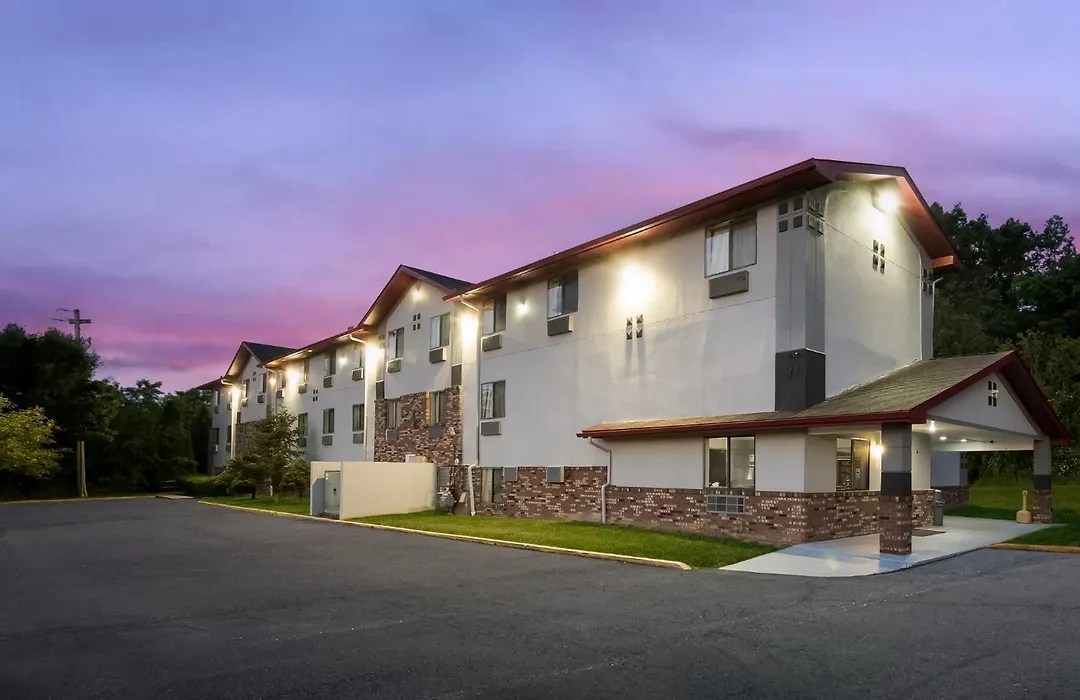 Red Roof Inn Mansfield-1