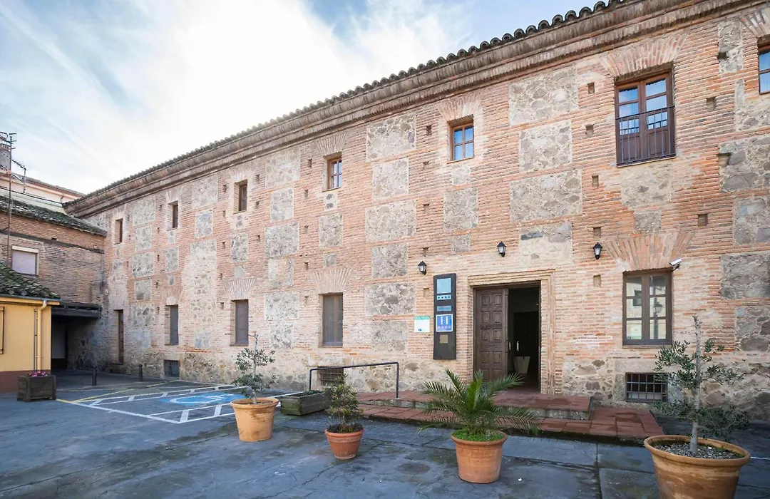 Hotel Valle Del Ambroz-1