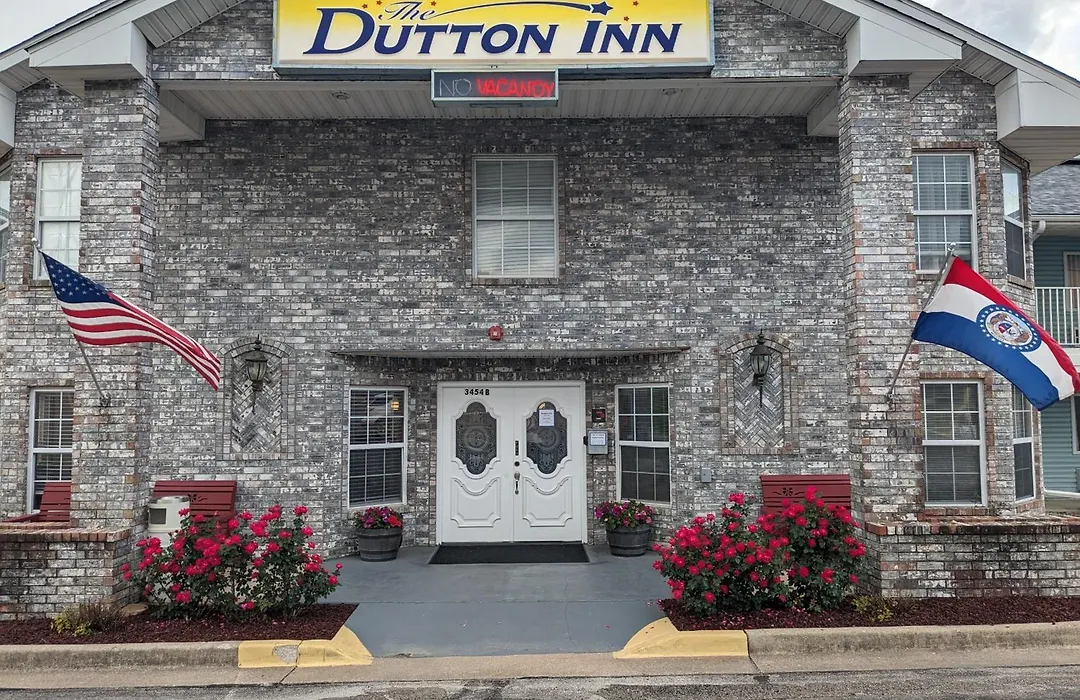 Dutton Inn-1