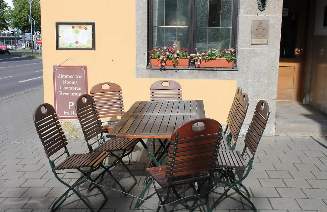Hotel Gasthof zur Linde-1