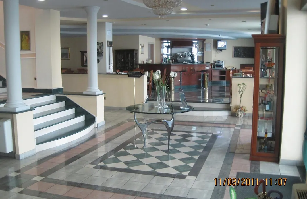 Hotel Malaga-1