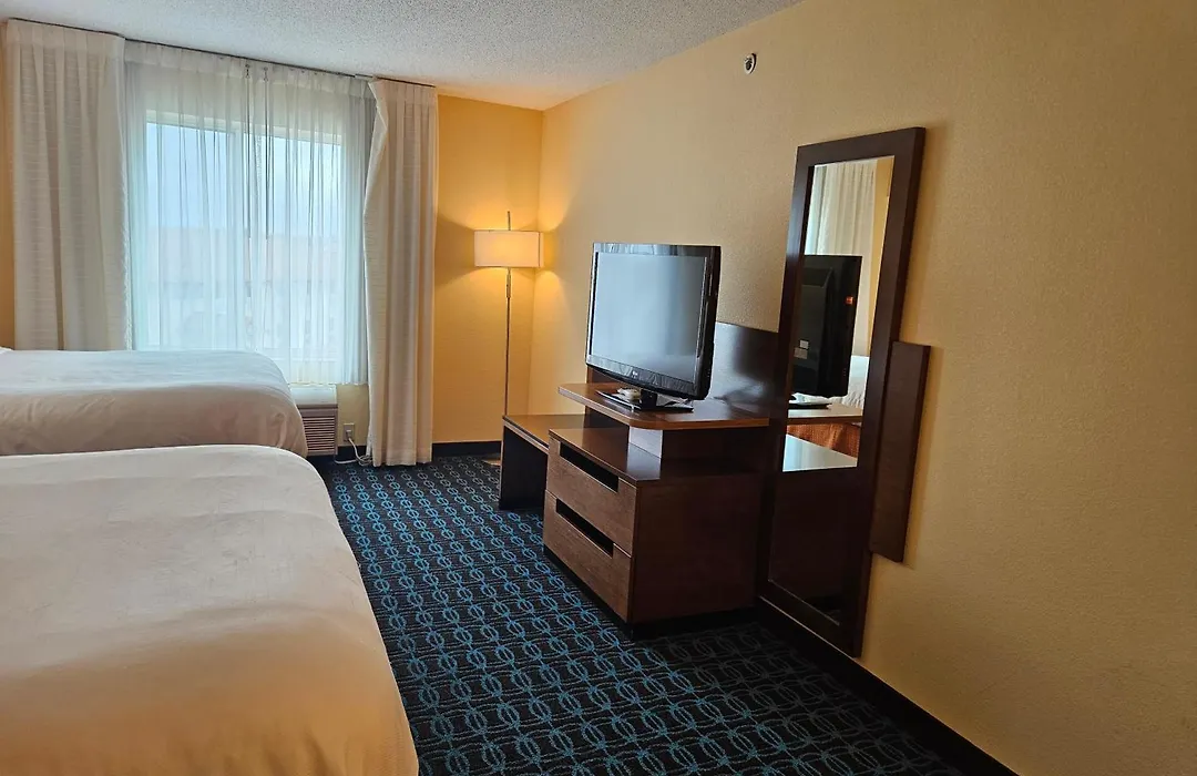 Comfort Inn & Suites Ankeny - Des Moines-1