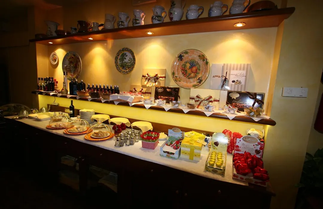 Nuovo Albergo-1