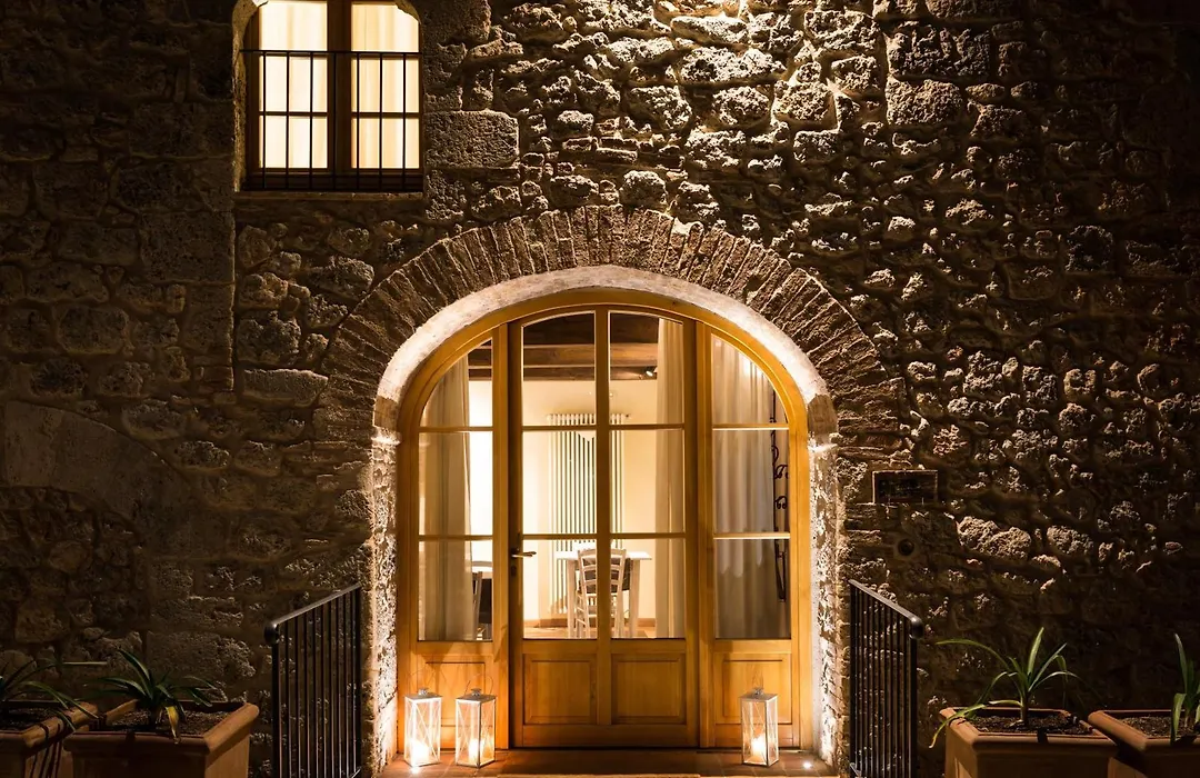 Relais La Costa Historical Residence-1
