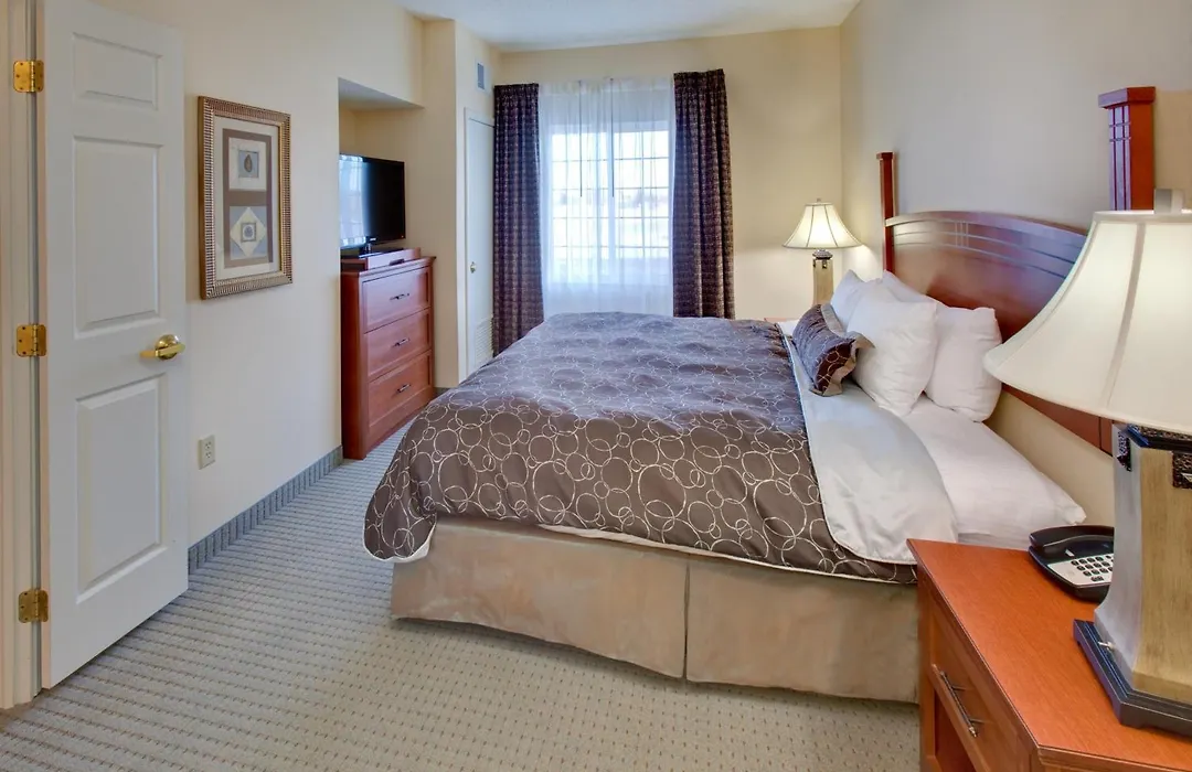 Staybridge Suites Fargo By Ihg-1