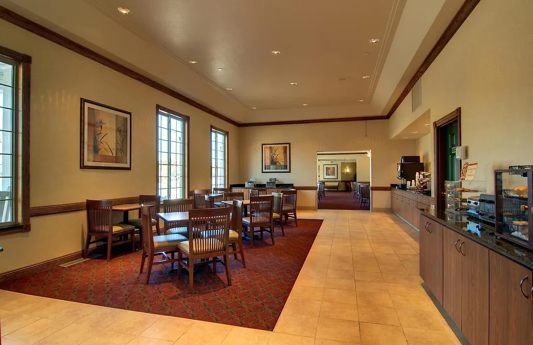 Country Inn & Suites By Radisson, Chanhassen, Mn-1
