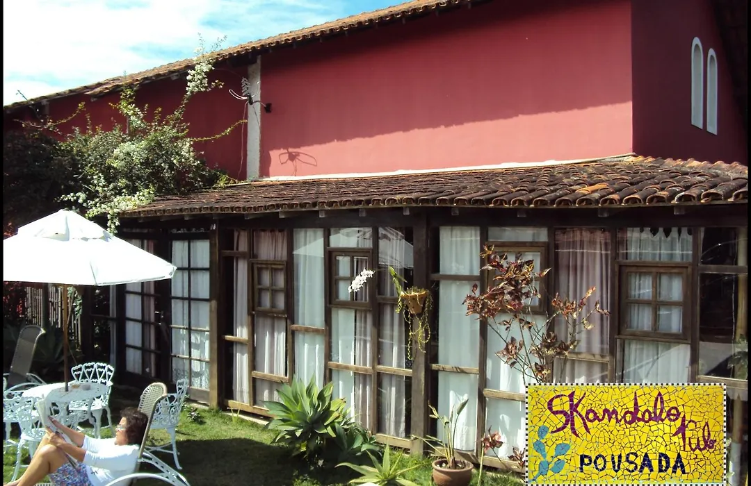 Skandalo Pub Pousada-1