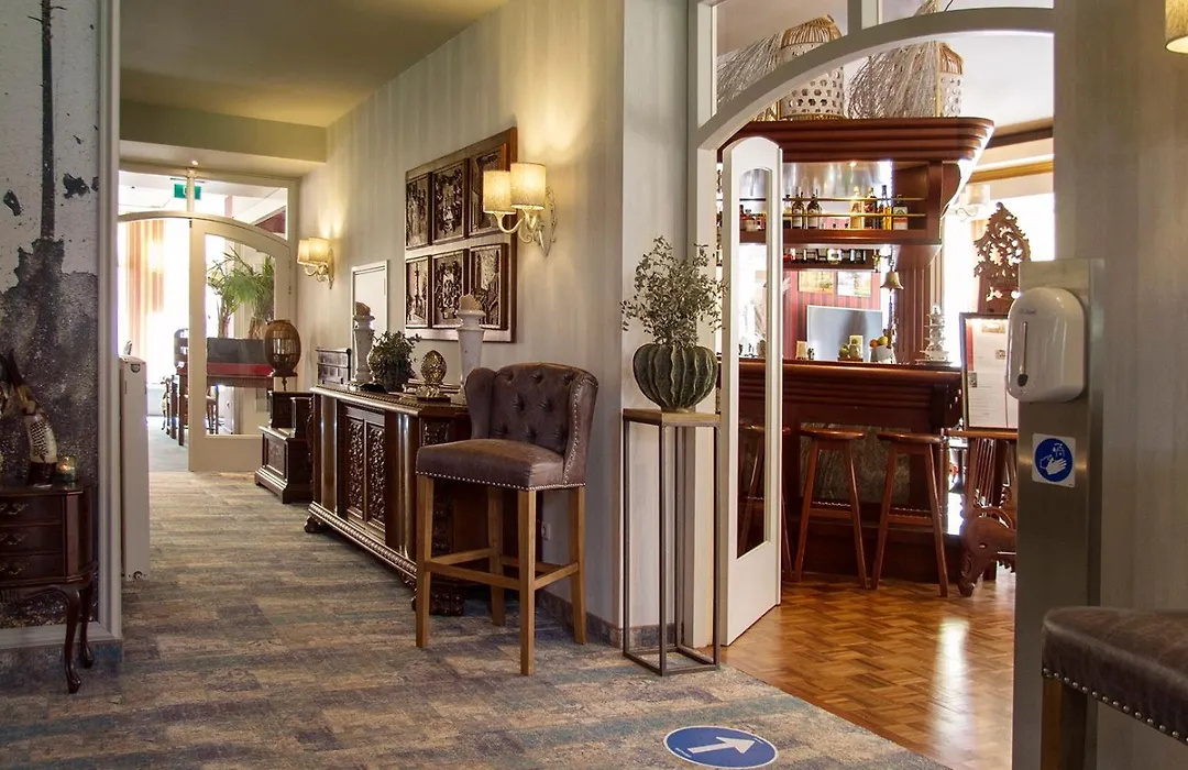 Grand Hotel Monopole-1