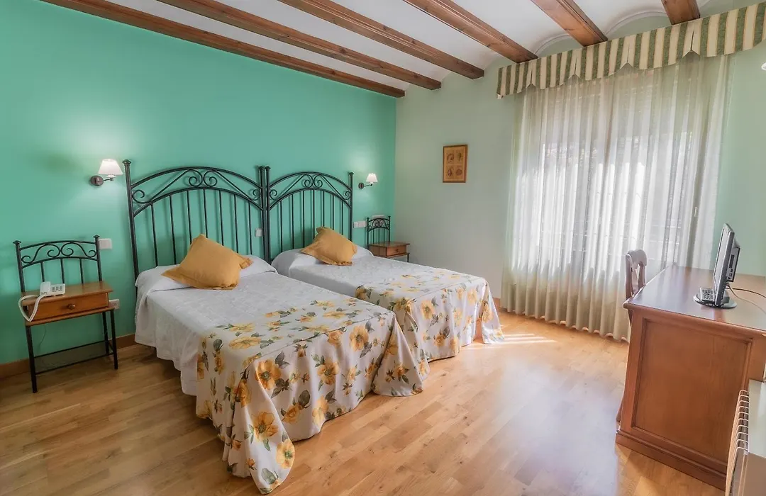 Hotel Puerta Sepúlveda-1