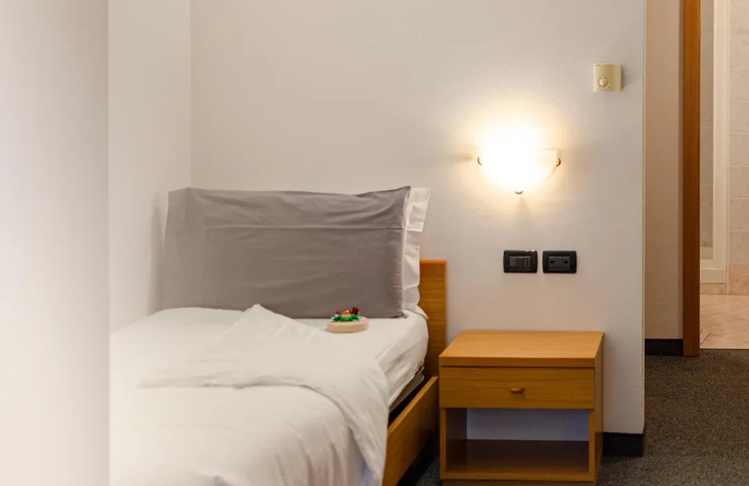Flos Hotel-1