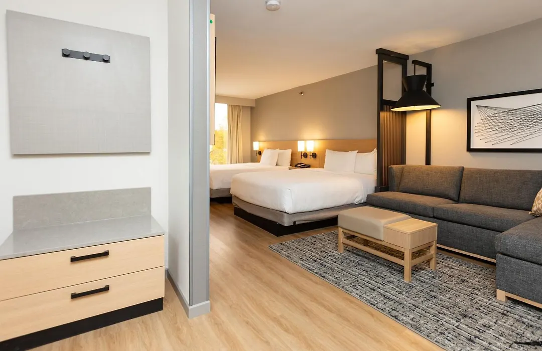 Hyatt Place Roanoke Airport / Valley View Mall-1