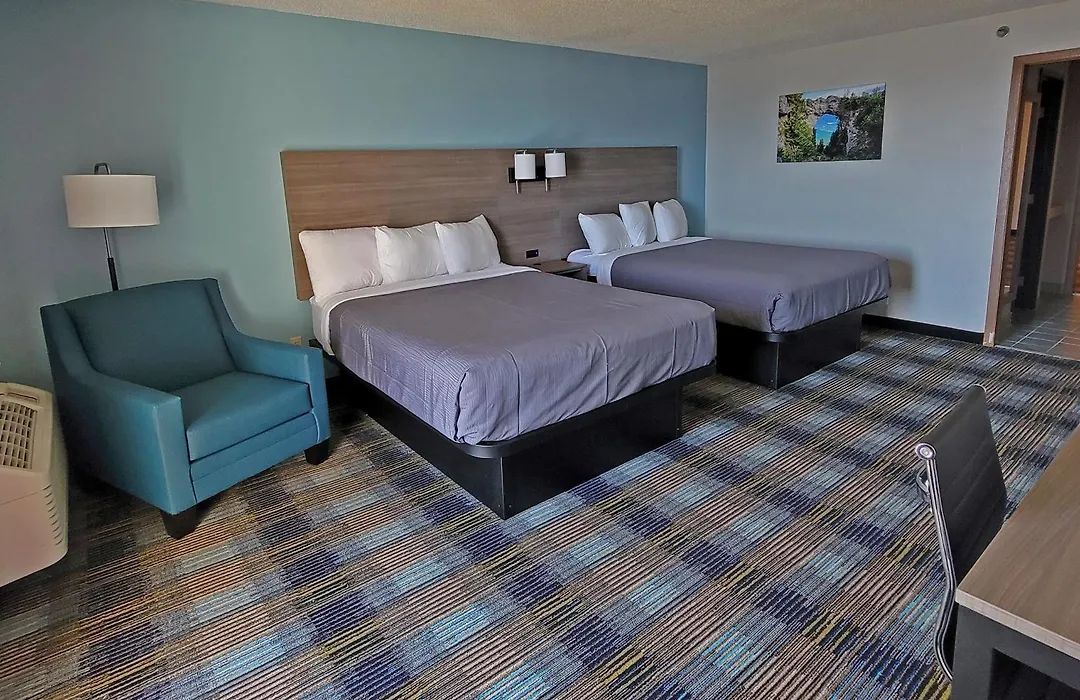 Americinn By Wyndham Saint Ignace Lakefront-1
