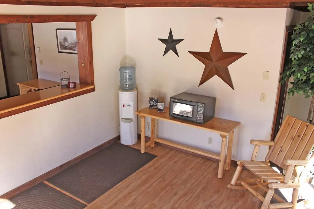 Rustic Inn-1