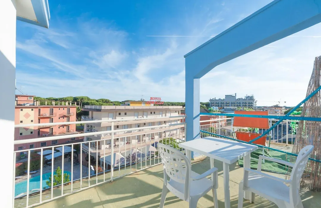 Hotel Centrale-1