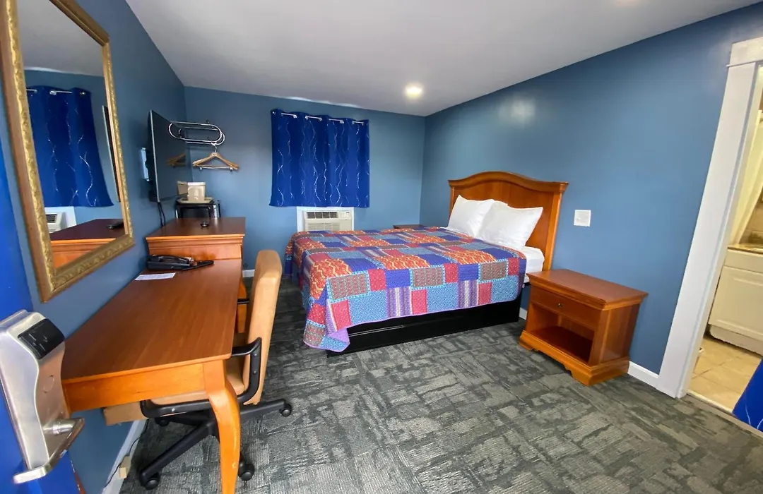 Royal Inn-1