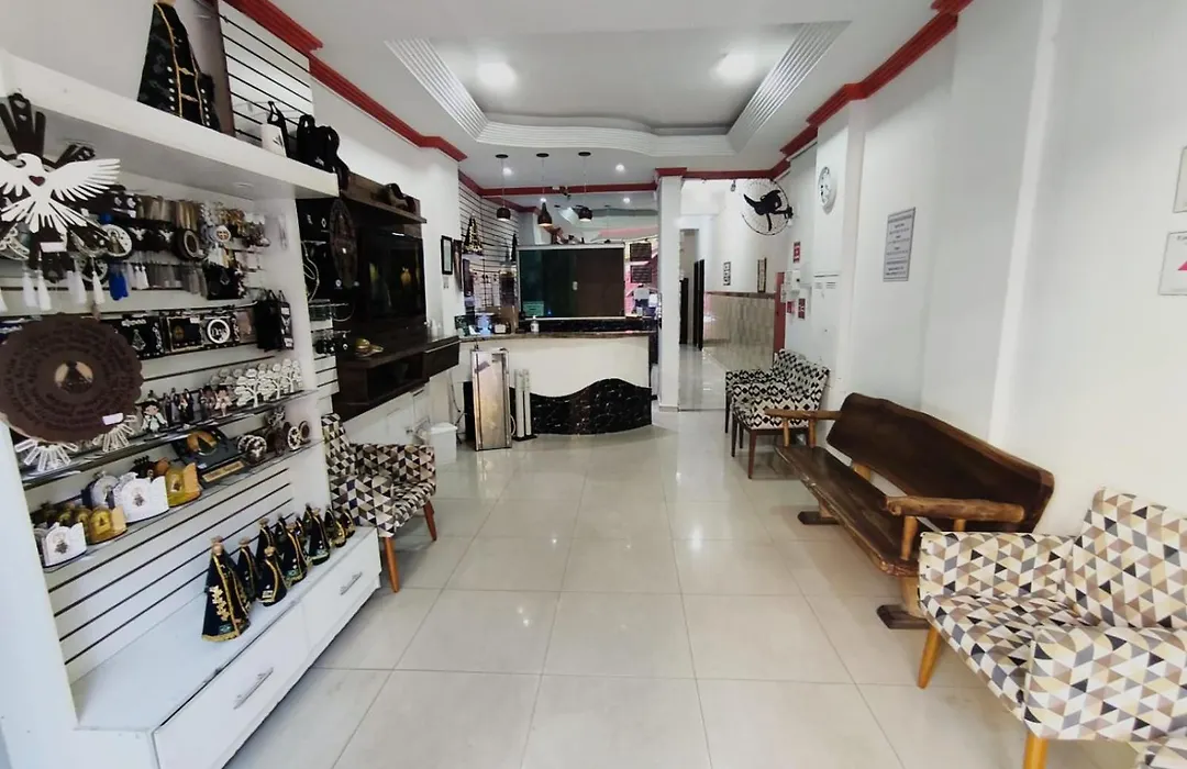 Hotel Mãe Rainha-1