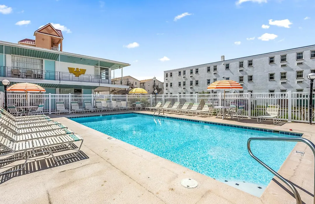 Eden Roc Motel-1