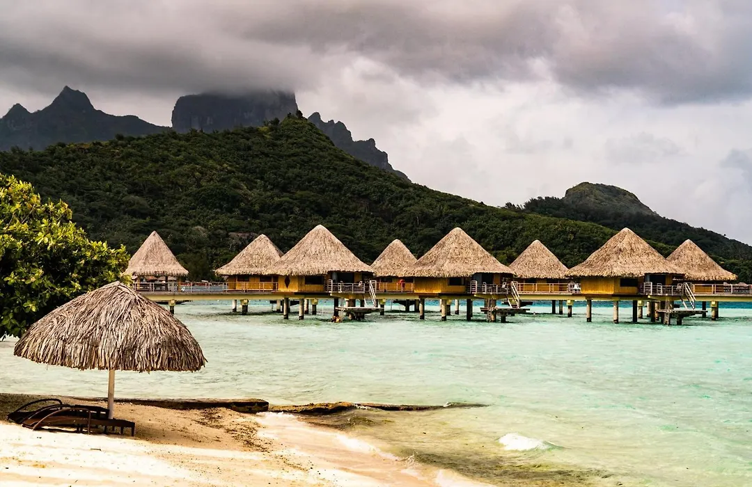 Intercontinental Bora Bora Le Moana Resort By Ihg-1