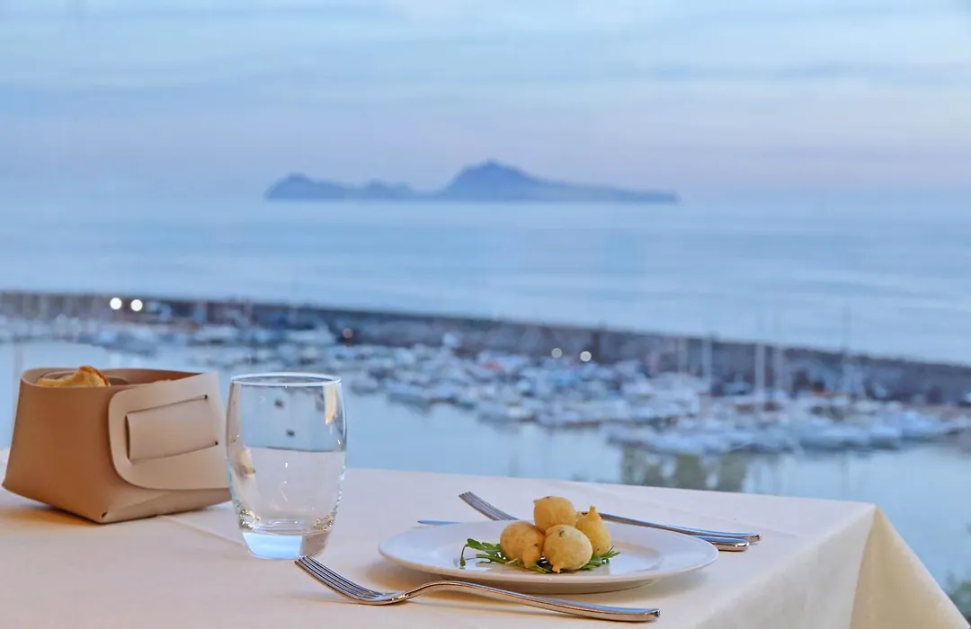 Hotel Poseidon-1