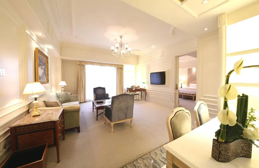 Legendale Hotel Beijing-1