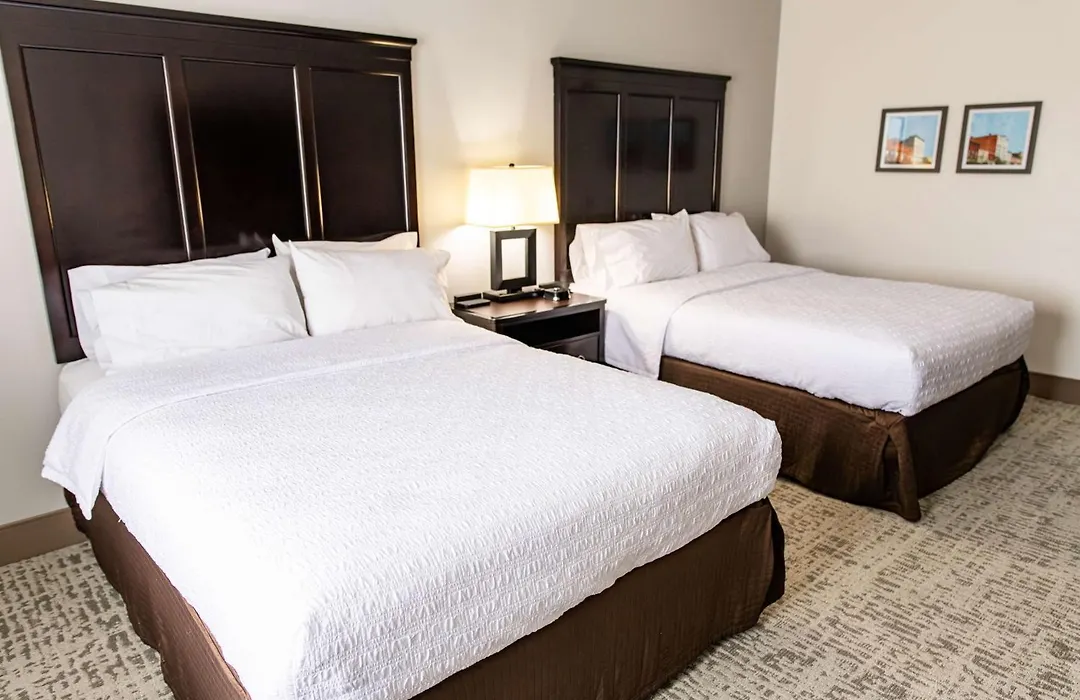Hampton Inn & Suites Effingham-1