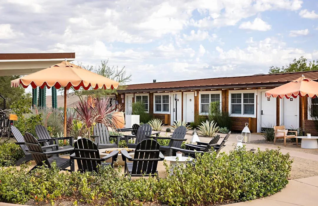 Skyview Los Alamos - 21 & Over Pool-1
