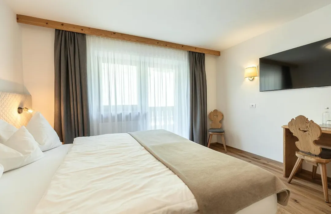 Hotel Niblea Dolomites-1