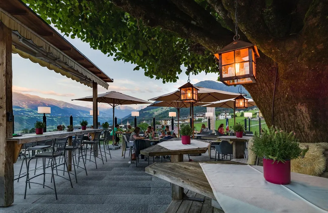 Hotel Waldfriede - Panoramic View Zillertal-1