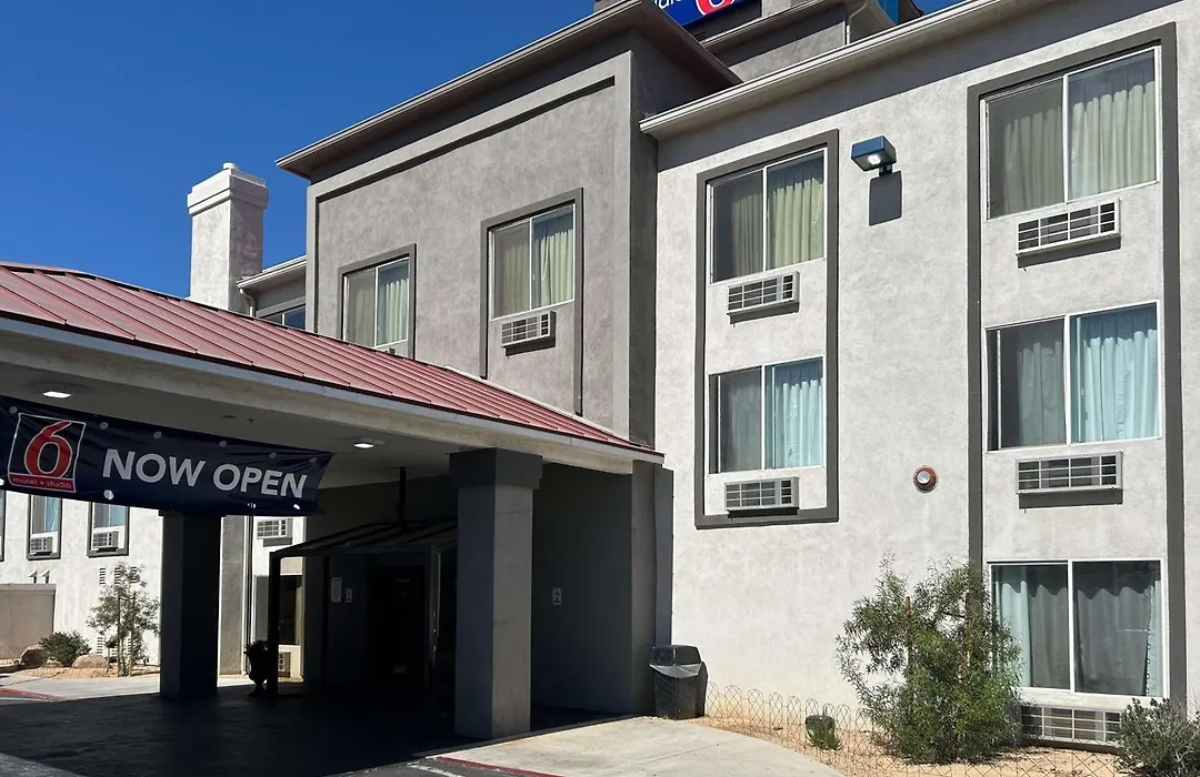 Motel 6-Hesperia, Ca - West Main Street I-15-1