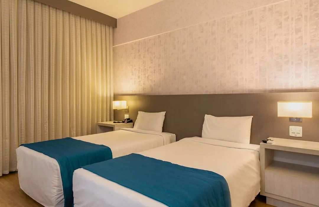 Suntory Hotel-1