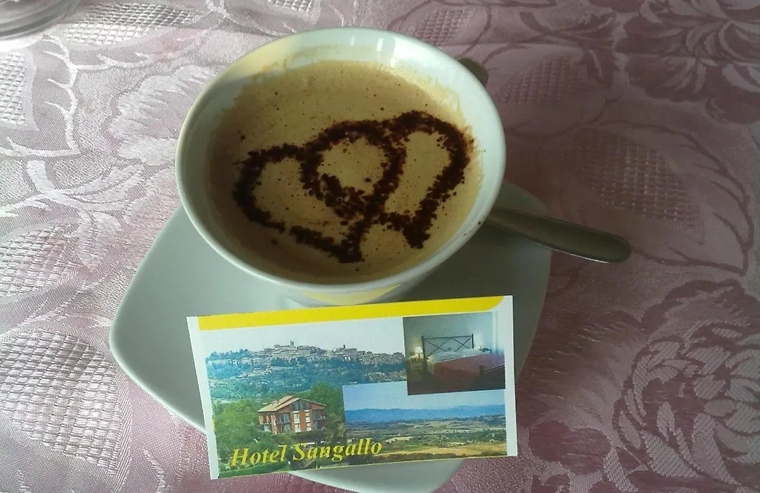 Hotel Sangallo B&B - Panoramic Position - Valley And Vineyard View- Family Run-1