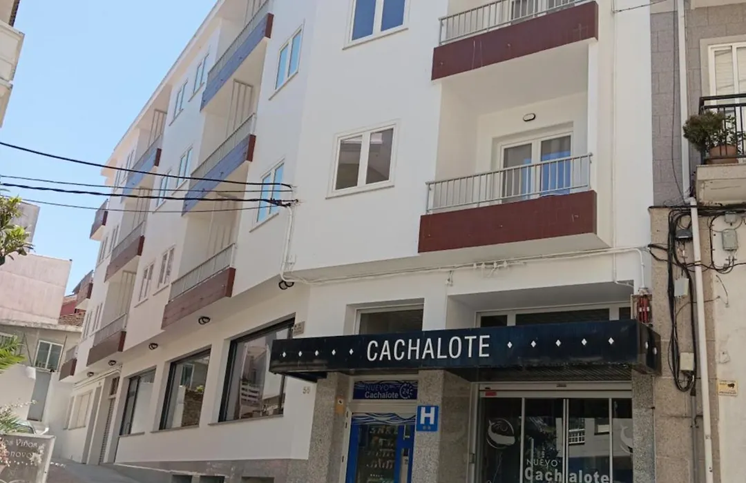 Hotel Nuevo Cachalote-1