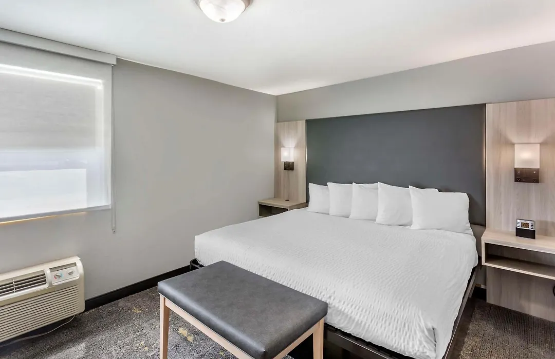 Best Western Plus Weston Inn-1