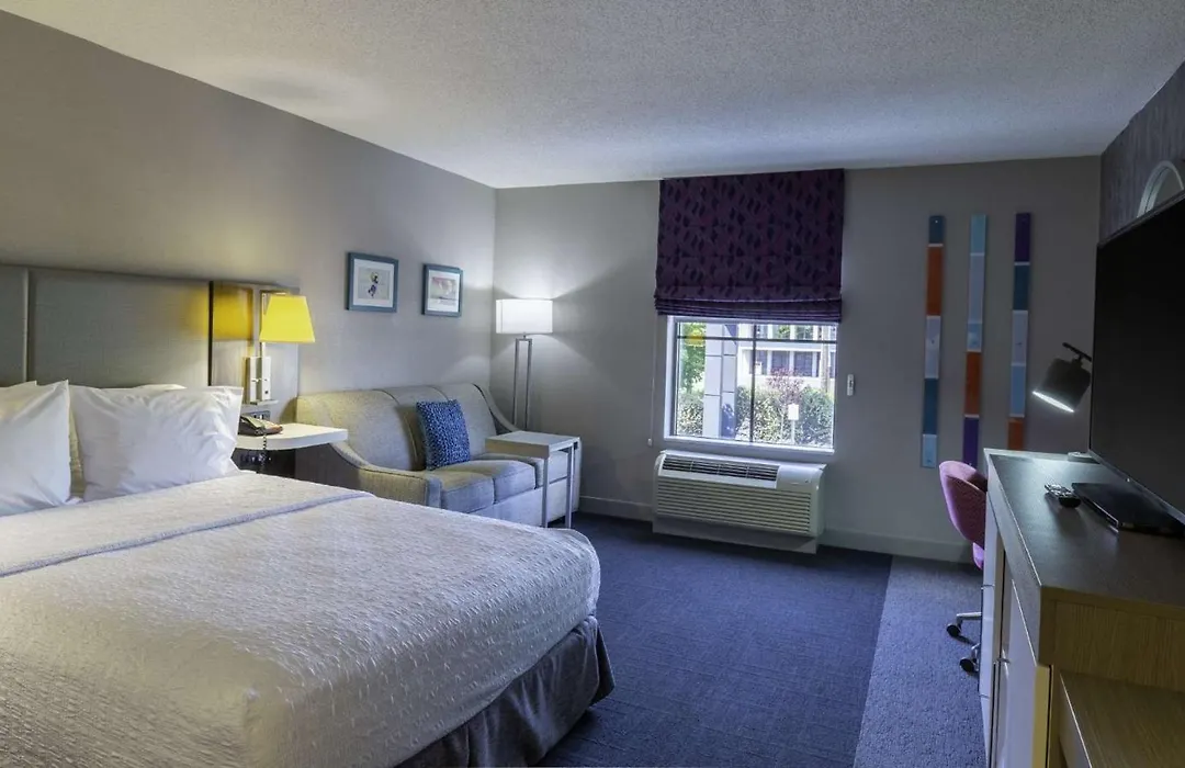 Hampton Inn East Windsor-1