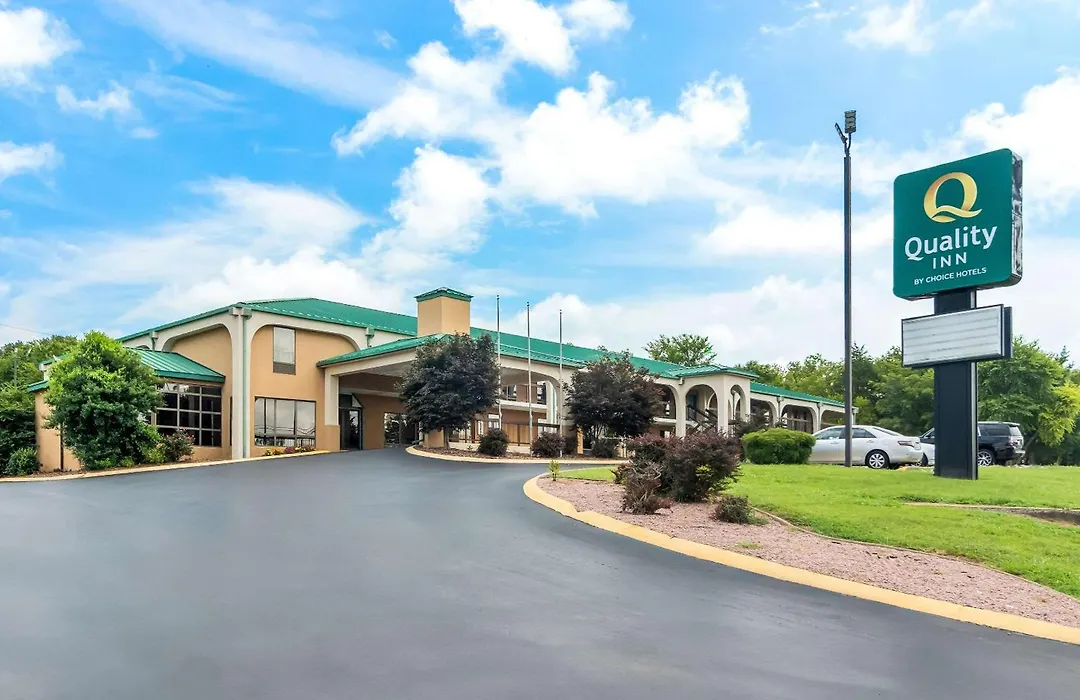 Quality Inn Russellville-1